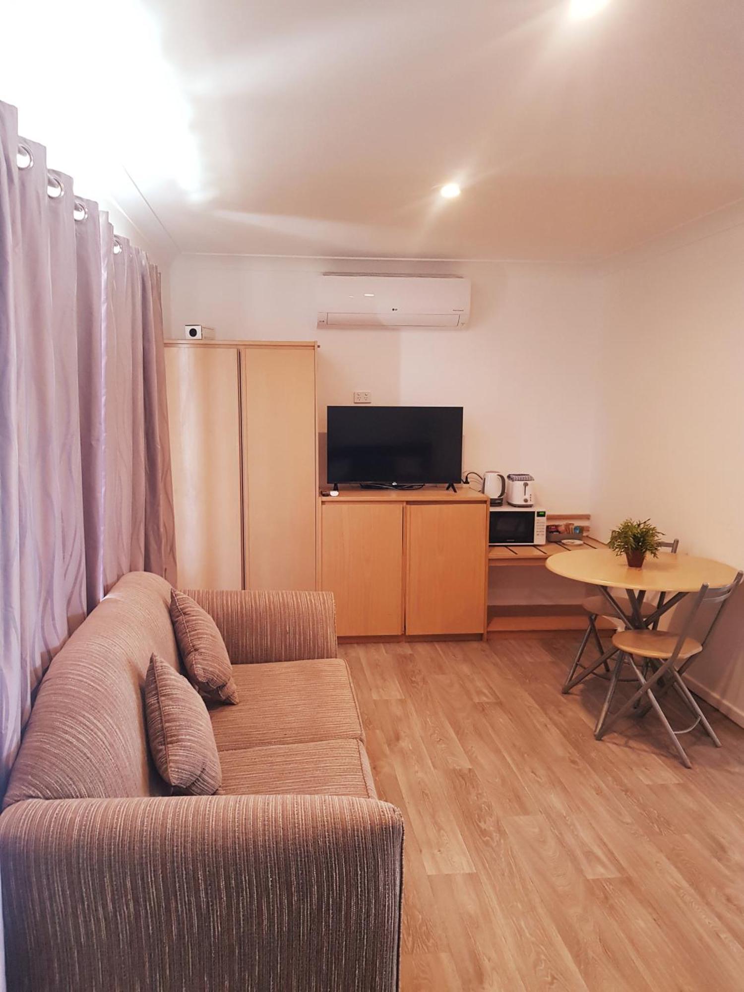 The Major Mitchell Motel Бурк Экстерьер фото